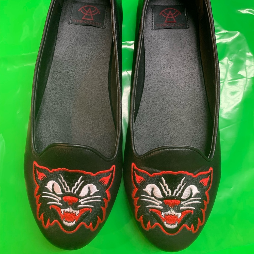 Lydia black cat shoes. Strange Cult flats. Size 10